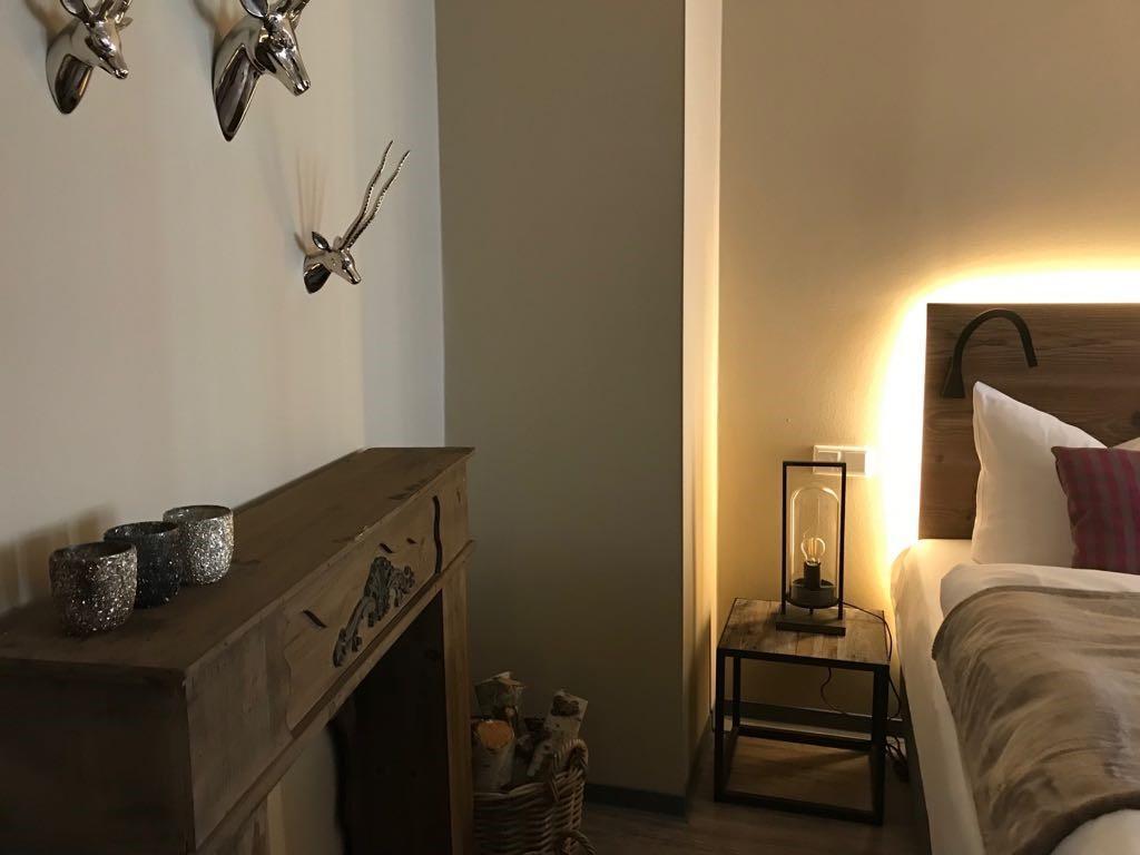 Romantisches Hotel Menzhausen Uslar Buitenkant foto