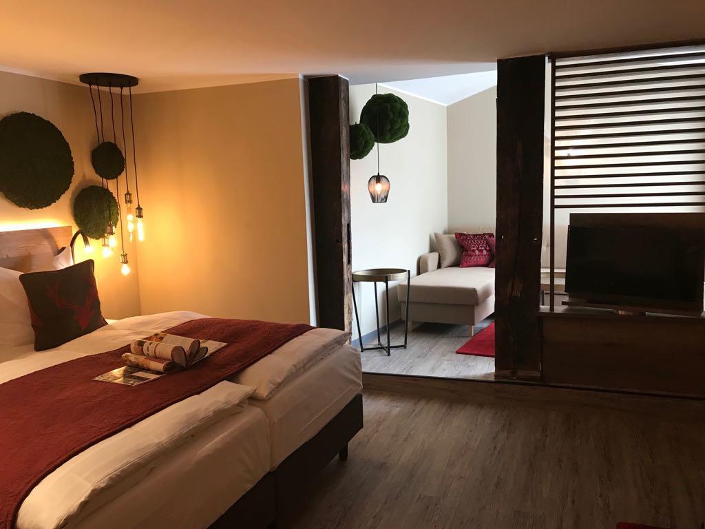 Romantisches Hotel Menzhausen Uslar Buitenkant foto